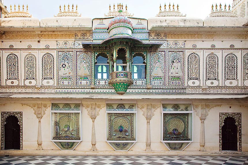 city palace udaipur interior